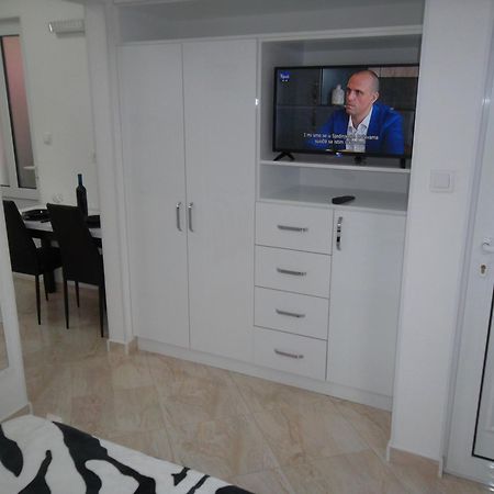 Guest House 4M Petrovac Rum bild
