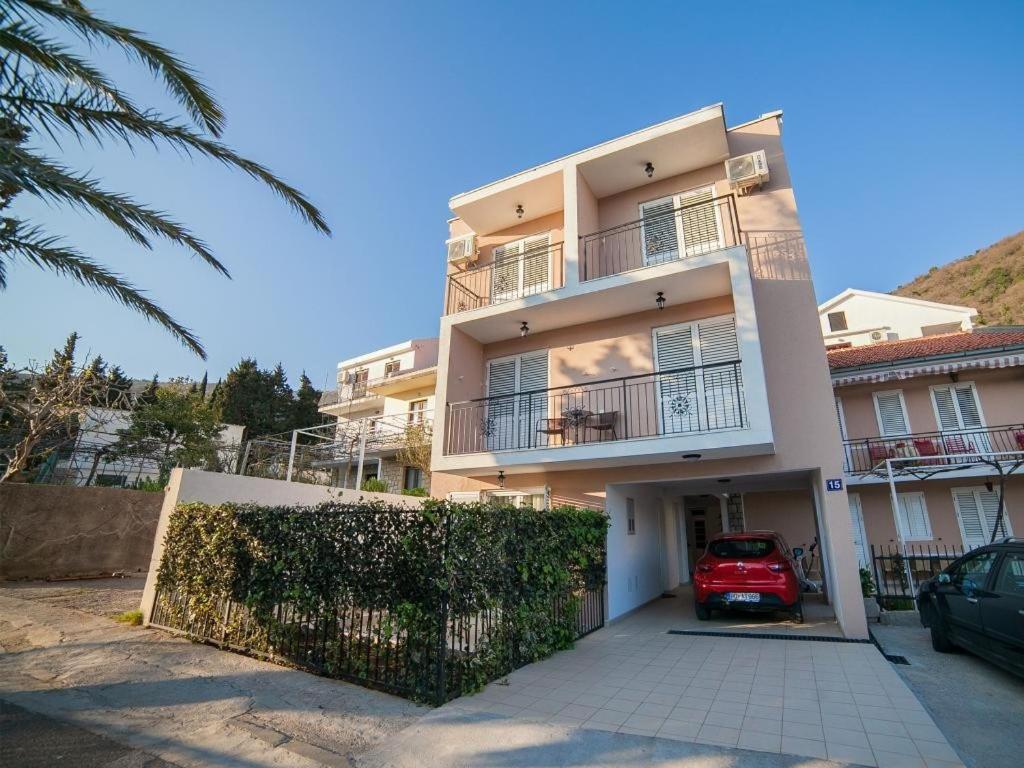 Guest House 4M Petrovac Rum bild